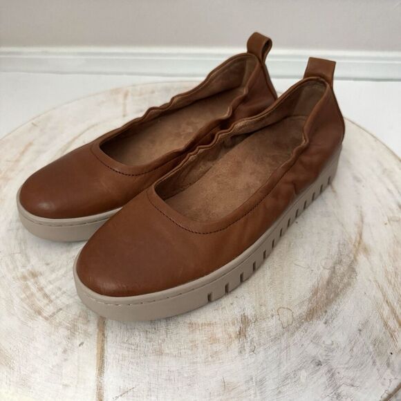 Vionic Uptown Ballet Shoes Womens Size 6 Brown Slip On Comfort Loafer Office - Picture 2 of 8